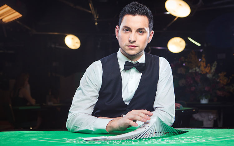 How to Play Live Casino